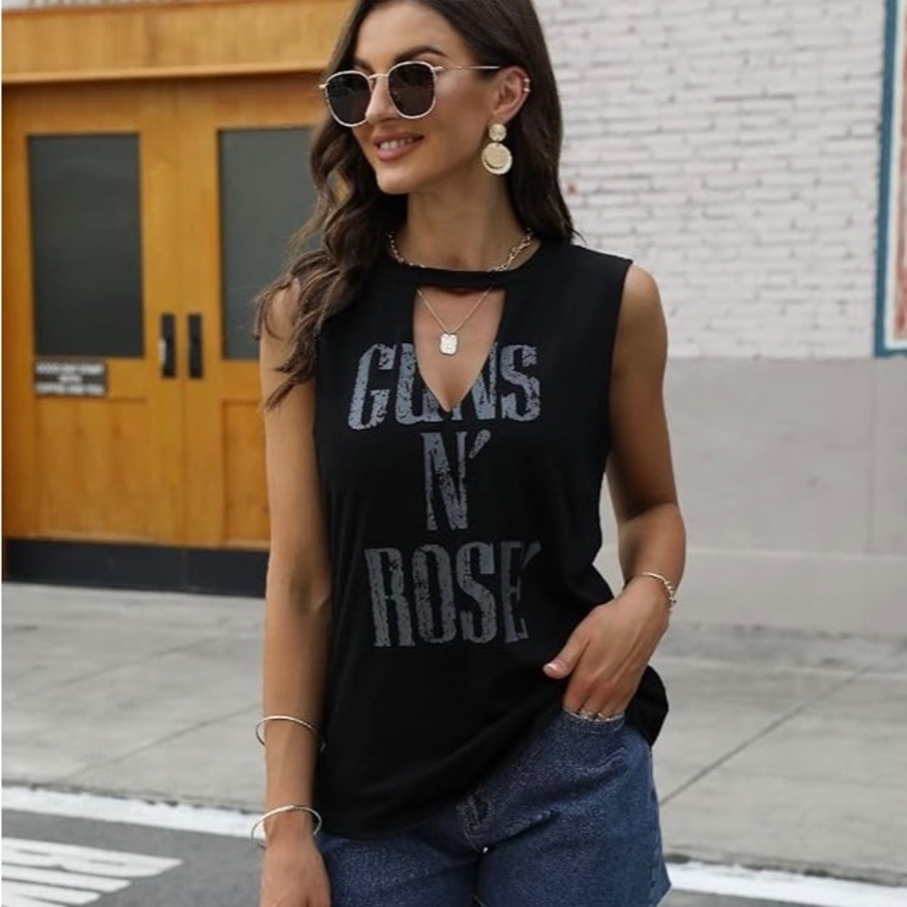 NWOT Guns N’ Roses V-neck Tank Top